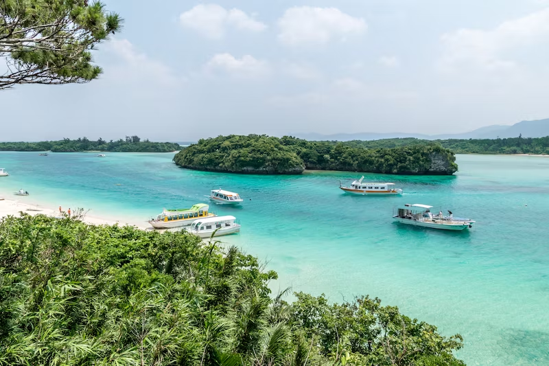 What is the Cheapest Way to Travel from Tokyo to Okinawa?