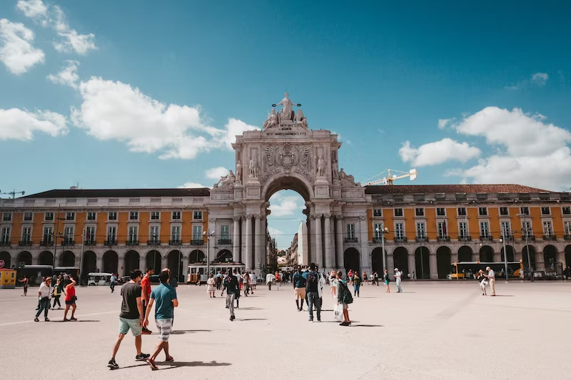 Lisbon on a Budget: Tips to Have Free & Fun Adventures