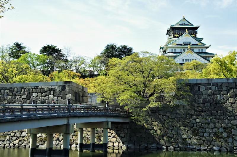 FULL Guide to Osaka Castle: History, Entrance Fee & Photos