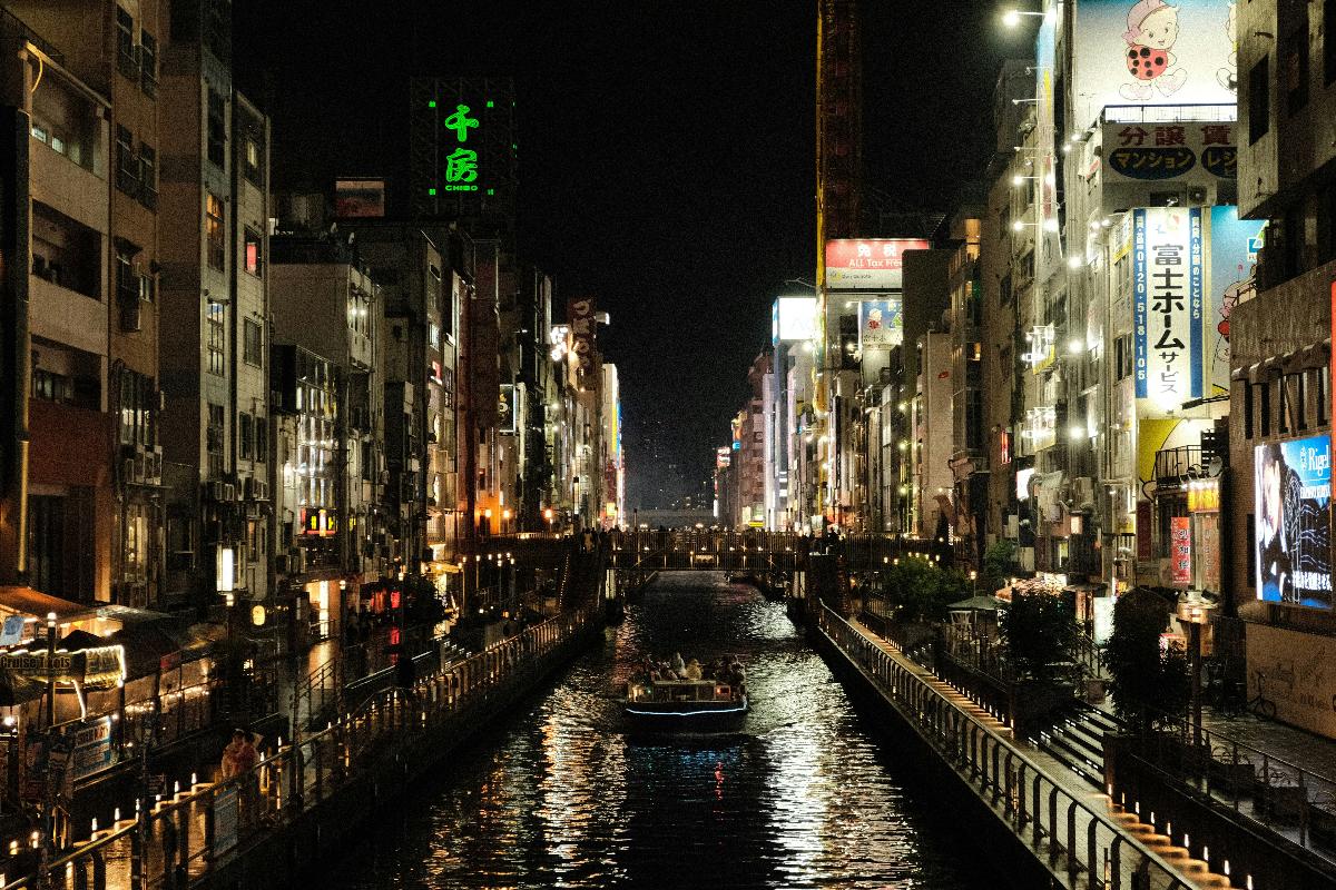 Japanese Nightlife: The Best Things to Do in Osaka at Night