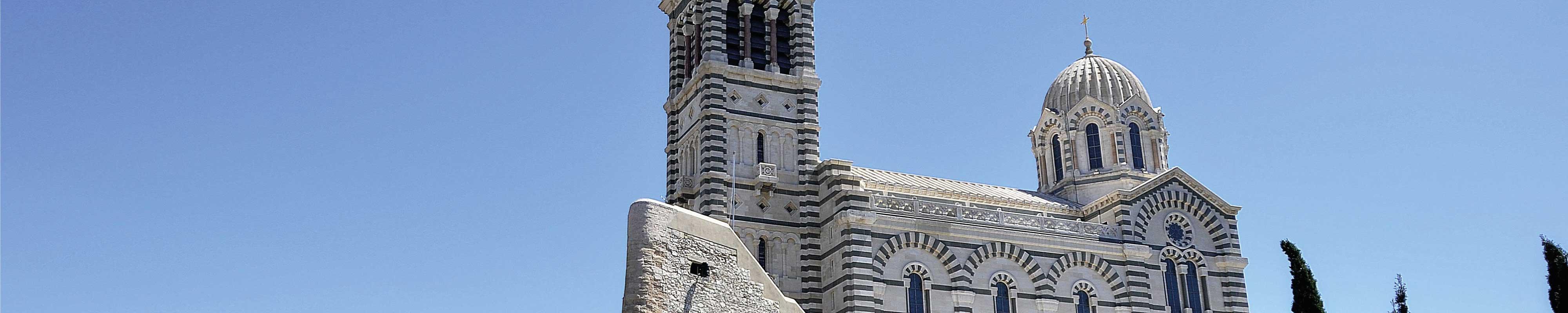 Consigna Equipaje | Notre Dame de la Garde en Marsella - Nannybag